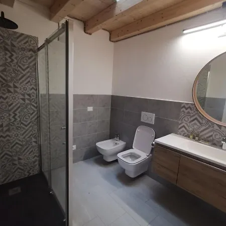 La Casetta Nel Borgo Nascosto - House With Private Garden