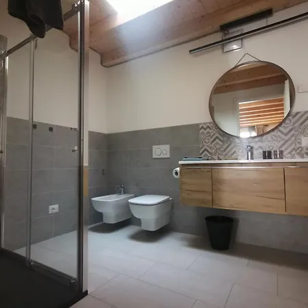 La Casetta Nel Borgo Nascosto - House With Private Garden