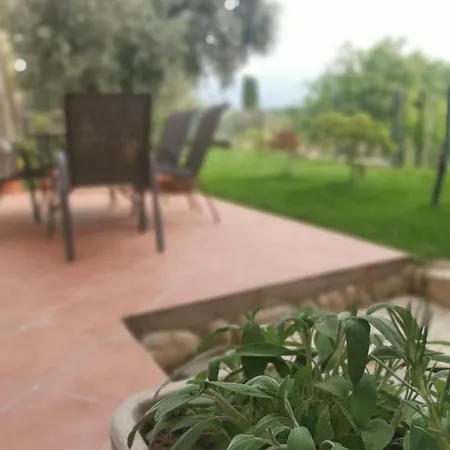 La Casetta Nel Borgo Nascosto - House With Private Garden * Raffa