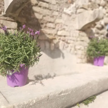 Ferienhaus La Casetta Nel Borgo Nascosto - House With Private Garden Raffa